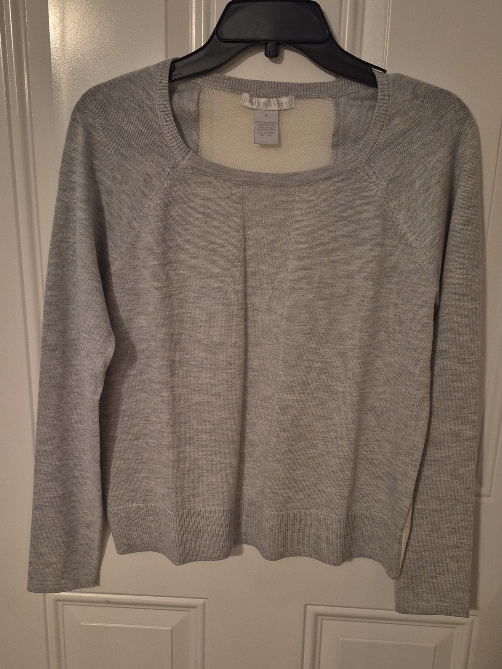 Design History Heather Gray Scoop Neck Knit Sweater